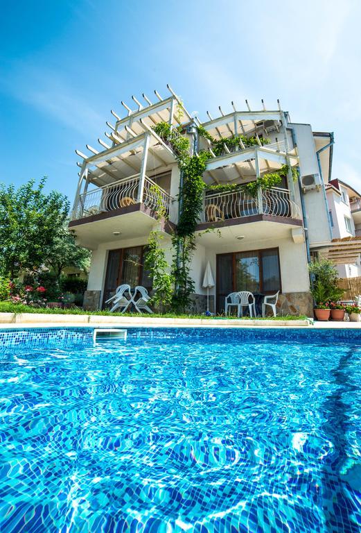 Apartmán The Poolhouse Sluneční pobřeží Exteriér fotografie
